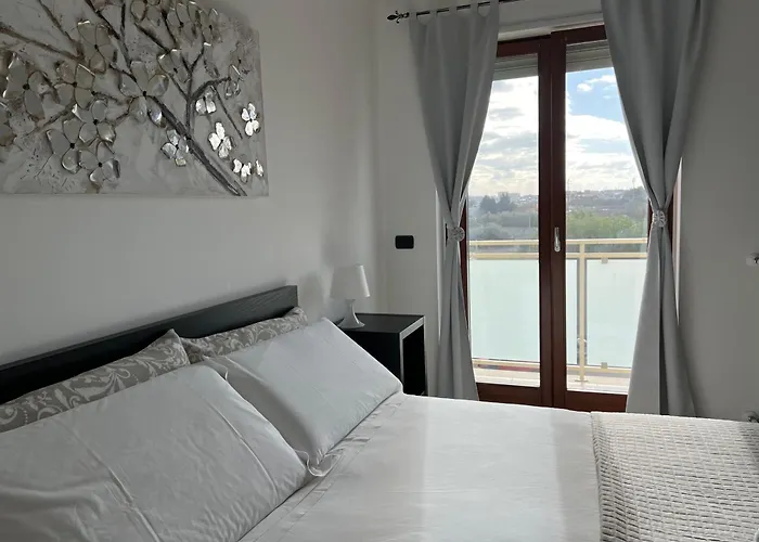 Terry's House 4* Казамассима